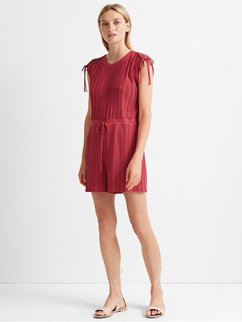 NEW Club Monaco Viga Pleated Romper Jumpsuit Size 2